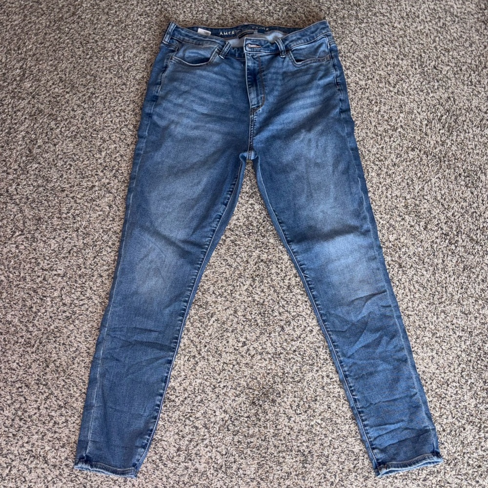 American Eagle Light Blue Stretch Jeans